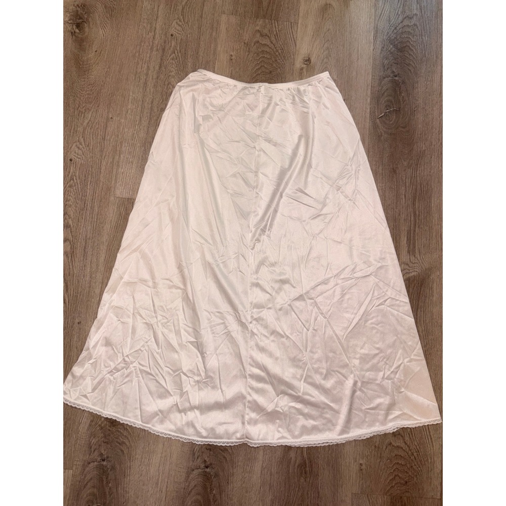 Vanity Fair White Nylon Half Slip Lace Trim Maxi Length Style 11-711 USA Made M